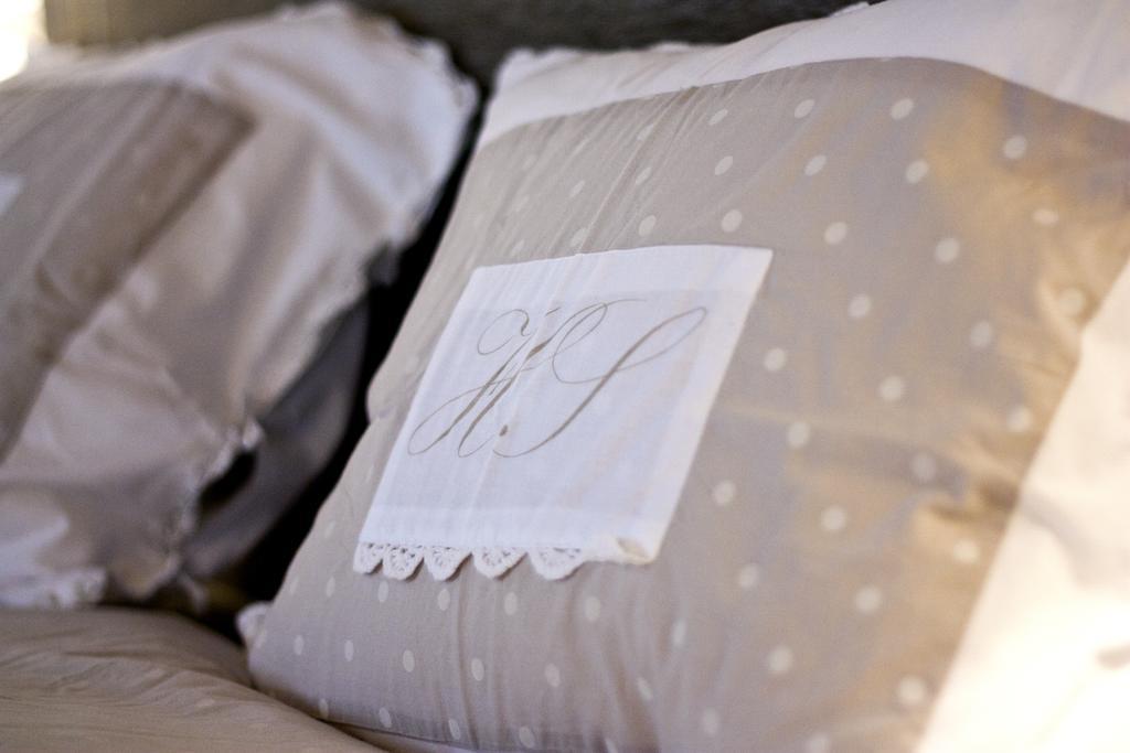 Chambre Le Hupsa Pfannala แซ็ง-อิปโปลีท ห้อง รูปภาพ
